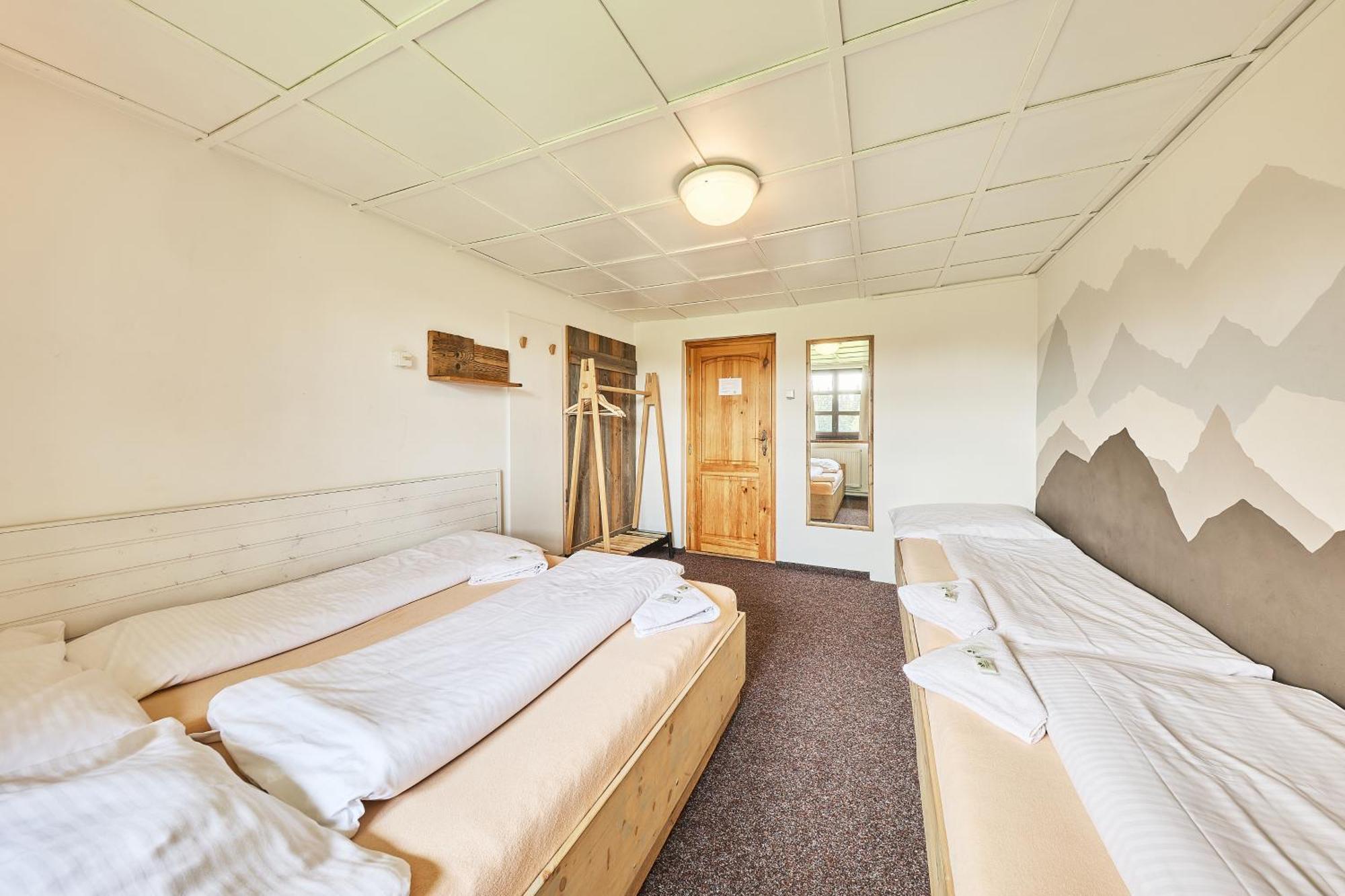Modrokamenna Bouda Hotel Janske Lazne Exterior foto